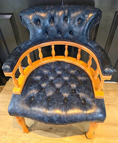 Sofas saxon captain - by, captain's